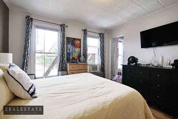 Rented by ZealEstate Group Inc | media 24