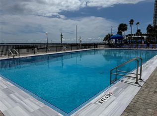 825 Brickell Bay Dr SUITE 1548, Miami, FL 33131