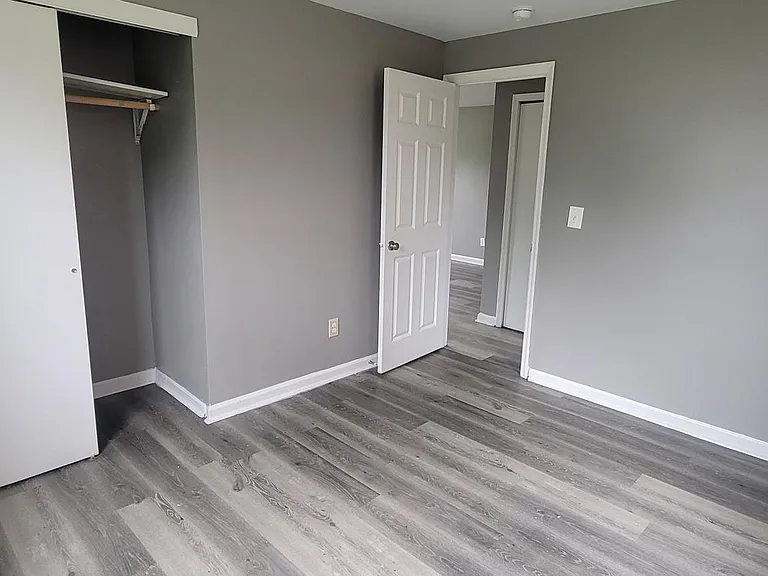 1794 Gault St — Photo 7