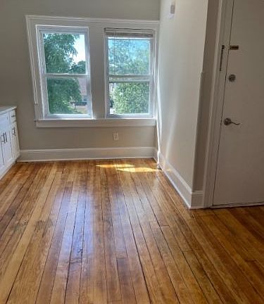 4th image of 8 Swaine Pl