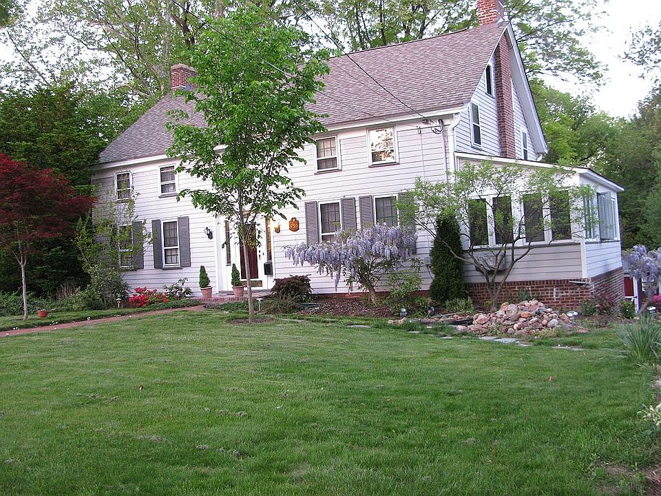 2nd image of 28 Homer Pl