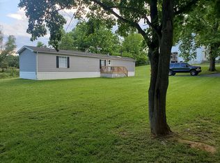 298 Fringe Ln, Hedgesville, WV 25427