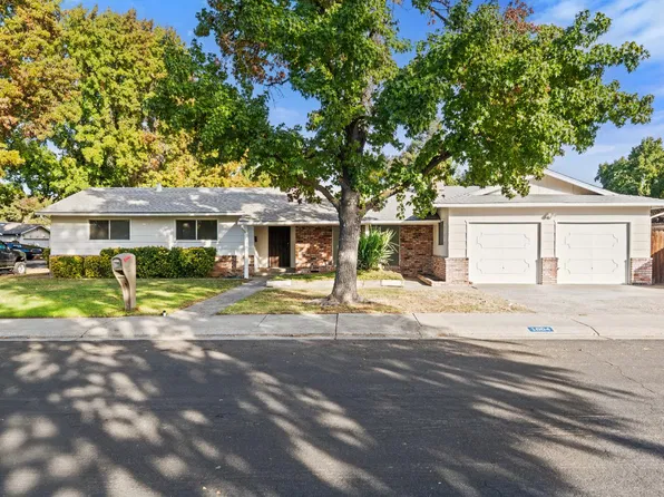 1004 Autumn Dr, Modesto, CA 95355