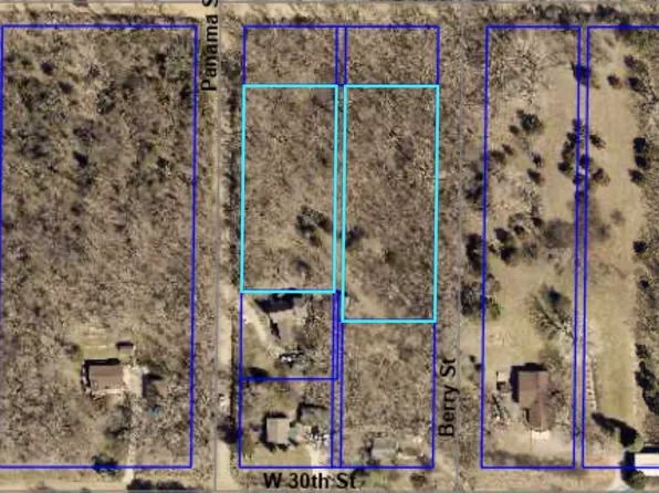 3020 Panama St, Sioux City, IA 51103