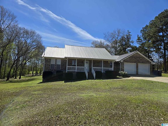 3rd image of 3712 Mays Bend Rd