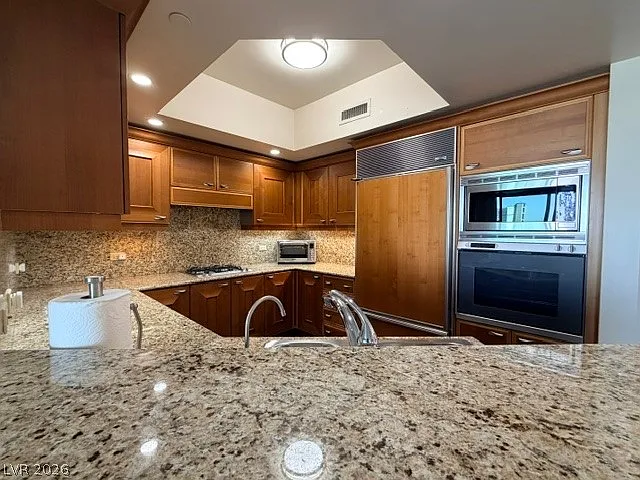 2777 Paradise Rd #807 — Photo 36