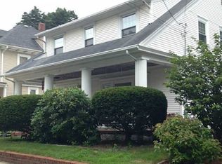 122 Gallatin St, Providence, RI 02907