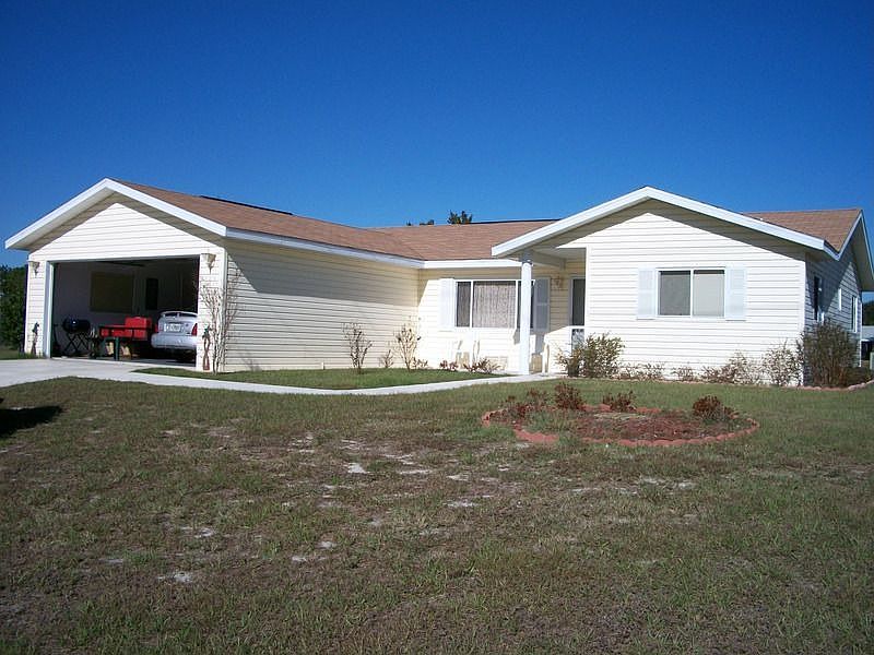 11294 SW 62 Ave Rd in Spruce Creek 55+ Community