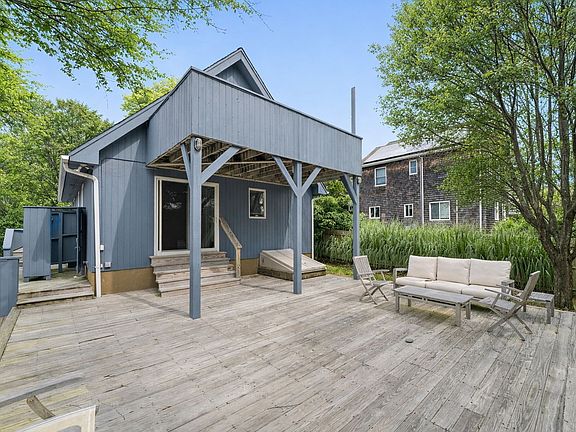 3rd image of 33 Agnew Ave