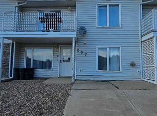 207 S Centre Ave NE, Milk River, AB T0K1M0