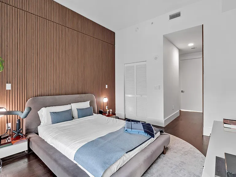 951 Brickell Ave #Penthouse 4111 — Photo 20