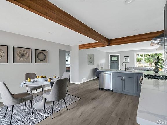 2nd image of 8511 2nd Ave NE #8511