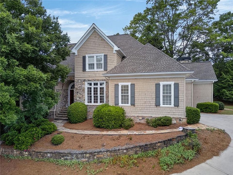 1st image of 420 Bevy Ct