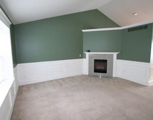 4th image of 8490 Barrington Dr