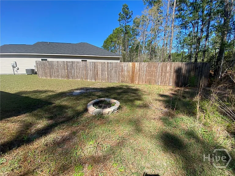 712 Mill Creek Cir — Photo 14