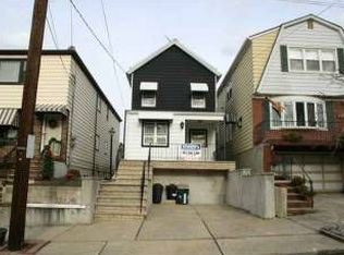 181 W 51st St, Bayonne, NJ 07002