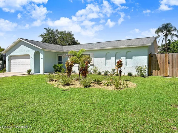 842 Berkshire Dr, Rockledge, FL 32955