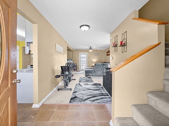 4th image of 119 Carriage Way
