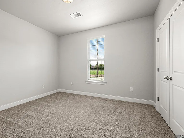 904 Dorado Ave — Photo 6