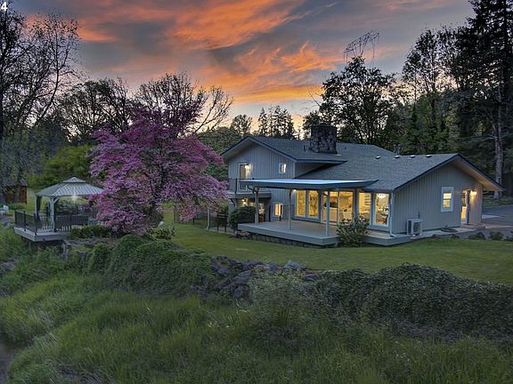 3rd image of 14315 NE Salmon Creek Ave