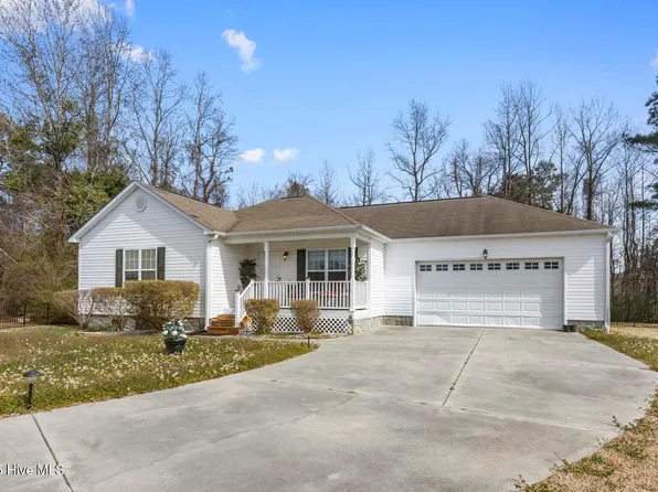 313 Boss Court, Richlands, NC 28574
