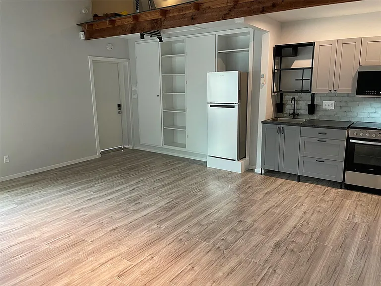 4619 Jinx Ave #C — Photo 5