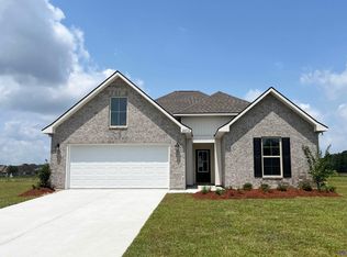 26072 Purdy Ave, Denham Springs, LA 70726