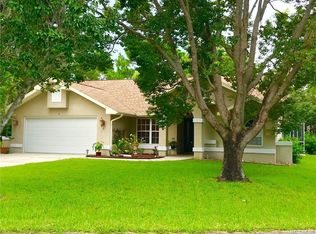 4 Calendula Ct W, Homosassa, FL 34446