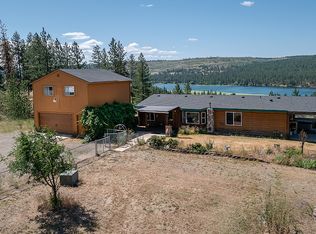 6421A Lakeview Dr, Nine Mile Falls, WA 99026