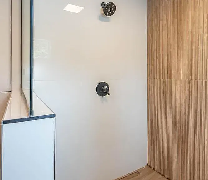524 S Highland Ave — Photo 15