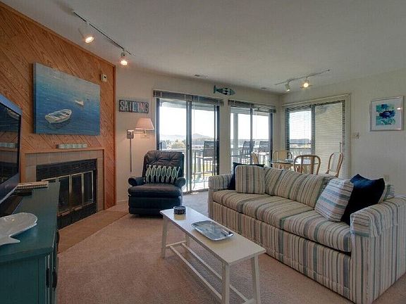 5th image of 160 Sailors Cove Dr Unit 1211