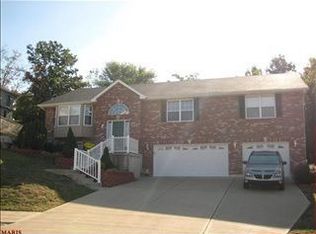 108 Bethany Ct, Arnold, MO 63010