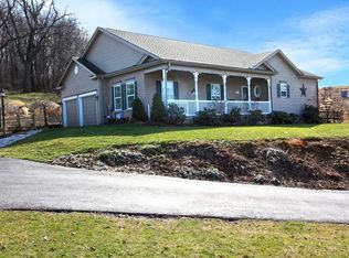 651 Rachelle Ct, Latrobe, PA 15650