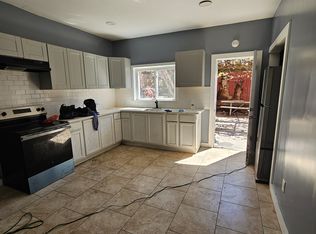 (Undisclosed Address), Yonkers, NY 10701