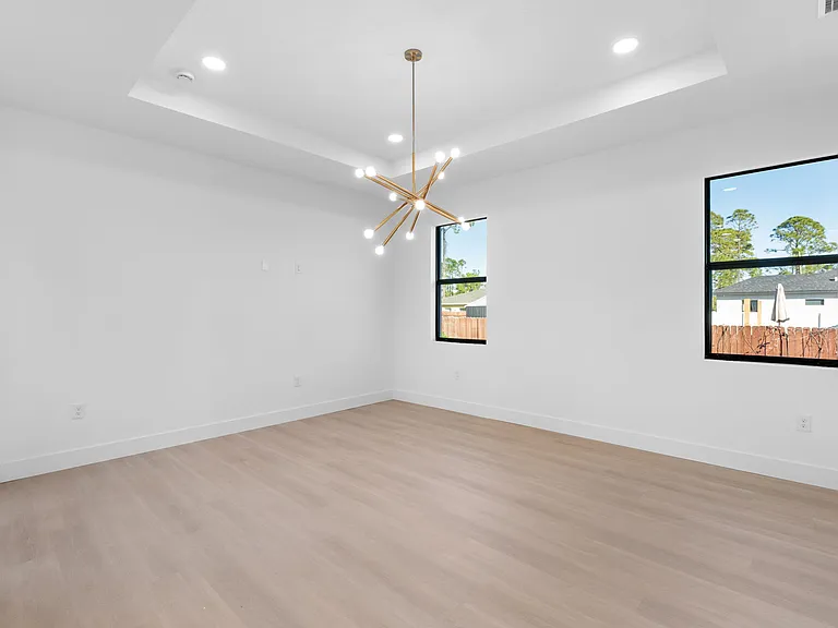 2583 Kabbaby St — Photo 6