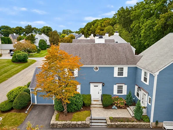 18 Fairway Cir #18, Natick, MA 01760