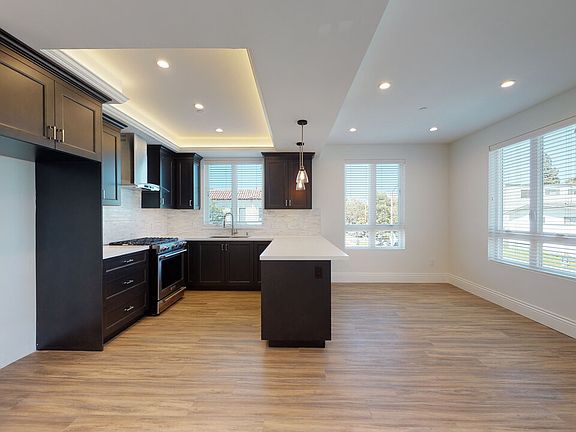3rd image of 8700 Chalmers Dr #201