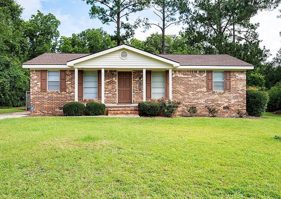 1st image of 359 Elladale Dr SE