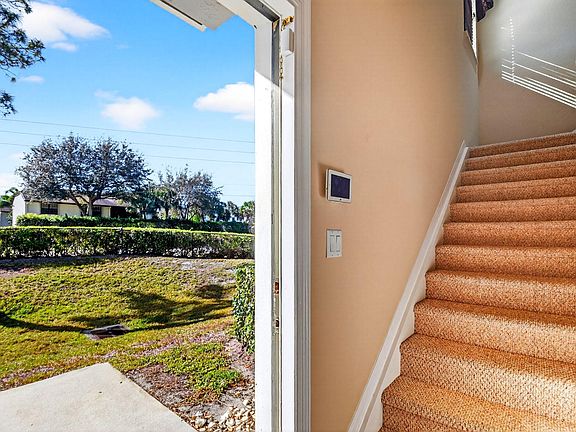 5th image of 3134 Grandiflora Drive
