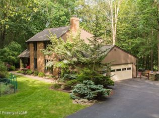 675 Hampton Rd, Shavertown, PA 18708