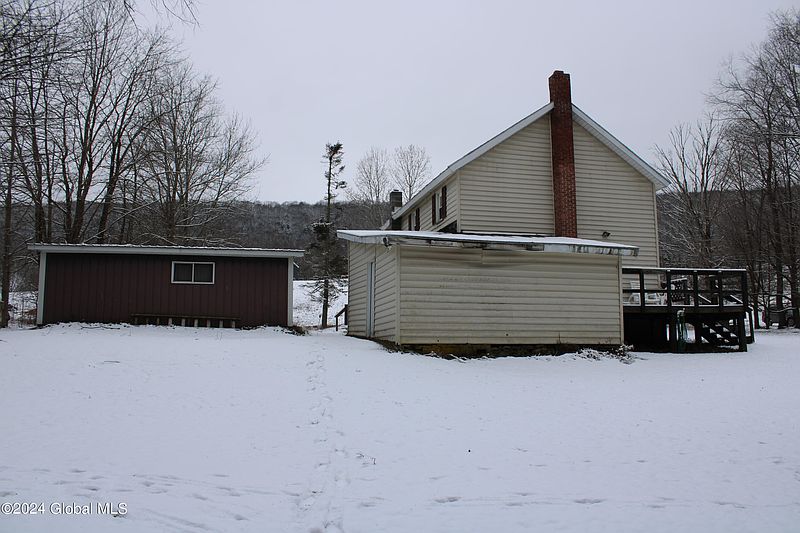 3rd image of 396 County Highway 34-Elk Creek Rd Road