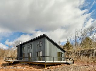 15 Meadow Ln, Jewett, NY 12444