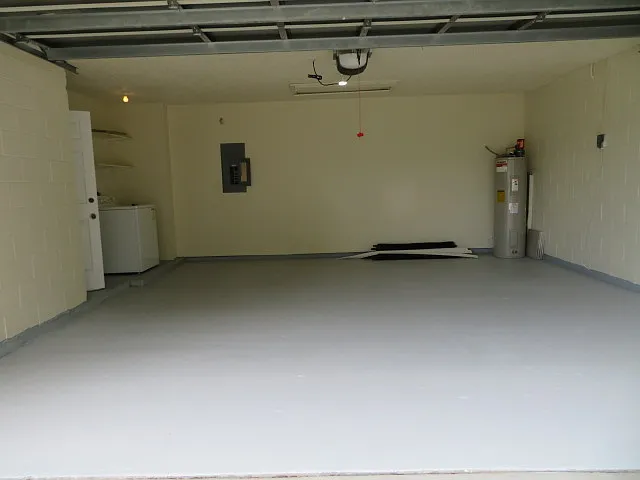1040 Winding Water Way — Photo 16