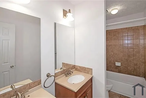 6447 River Park Dr — Photo 6