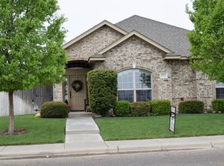 6002 Greenways Dr, Amarillo, TX 79119