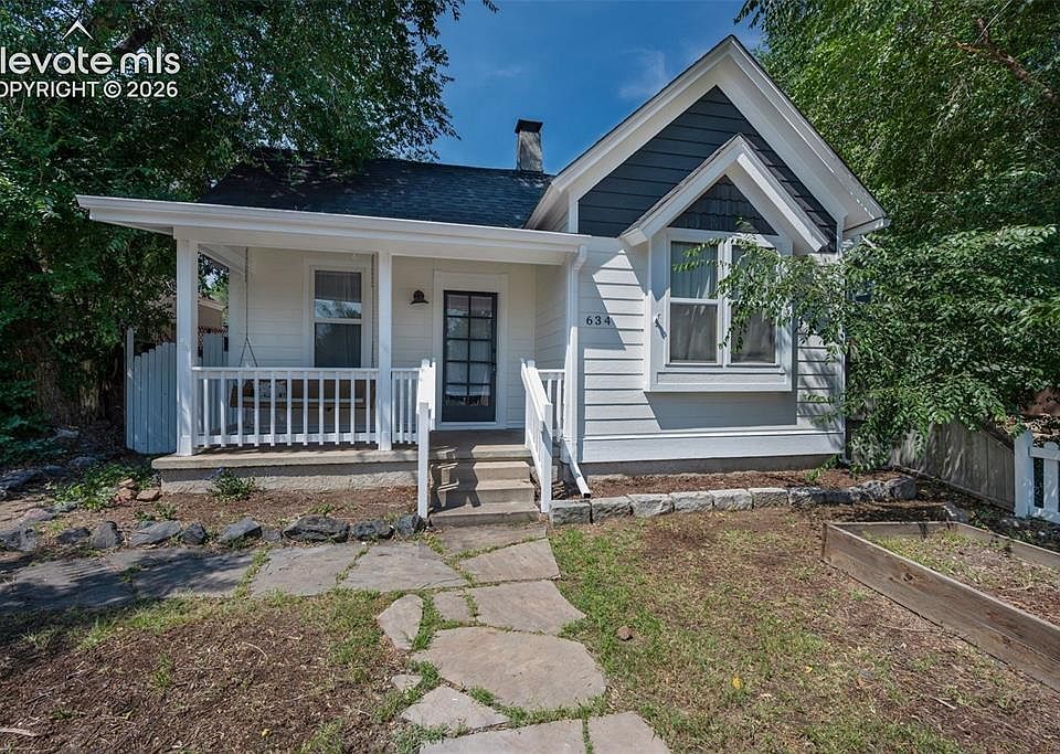 1st image of 634 N Corona St
