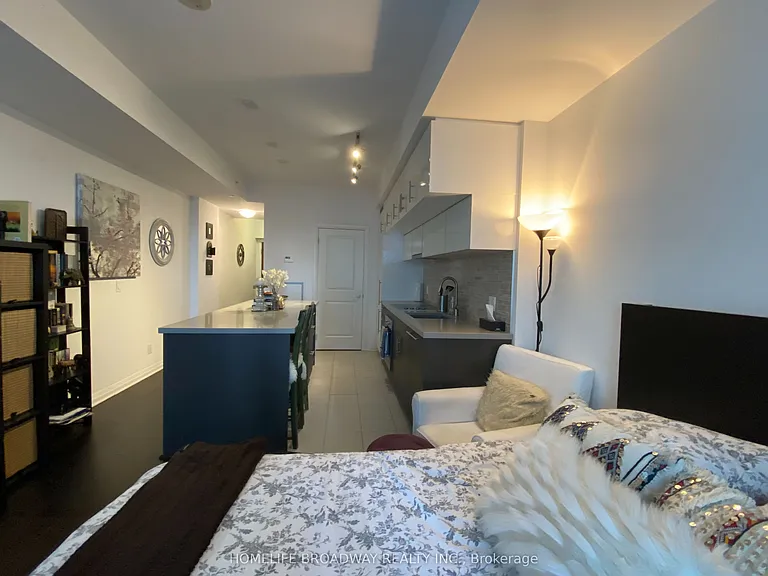 8 Mercer St #1309 — Photo 5