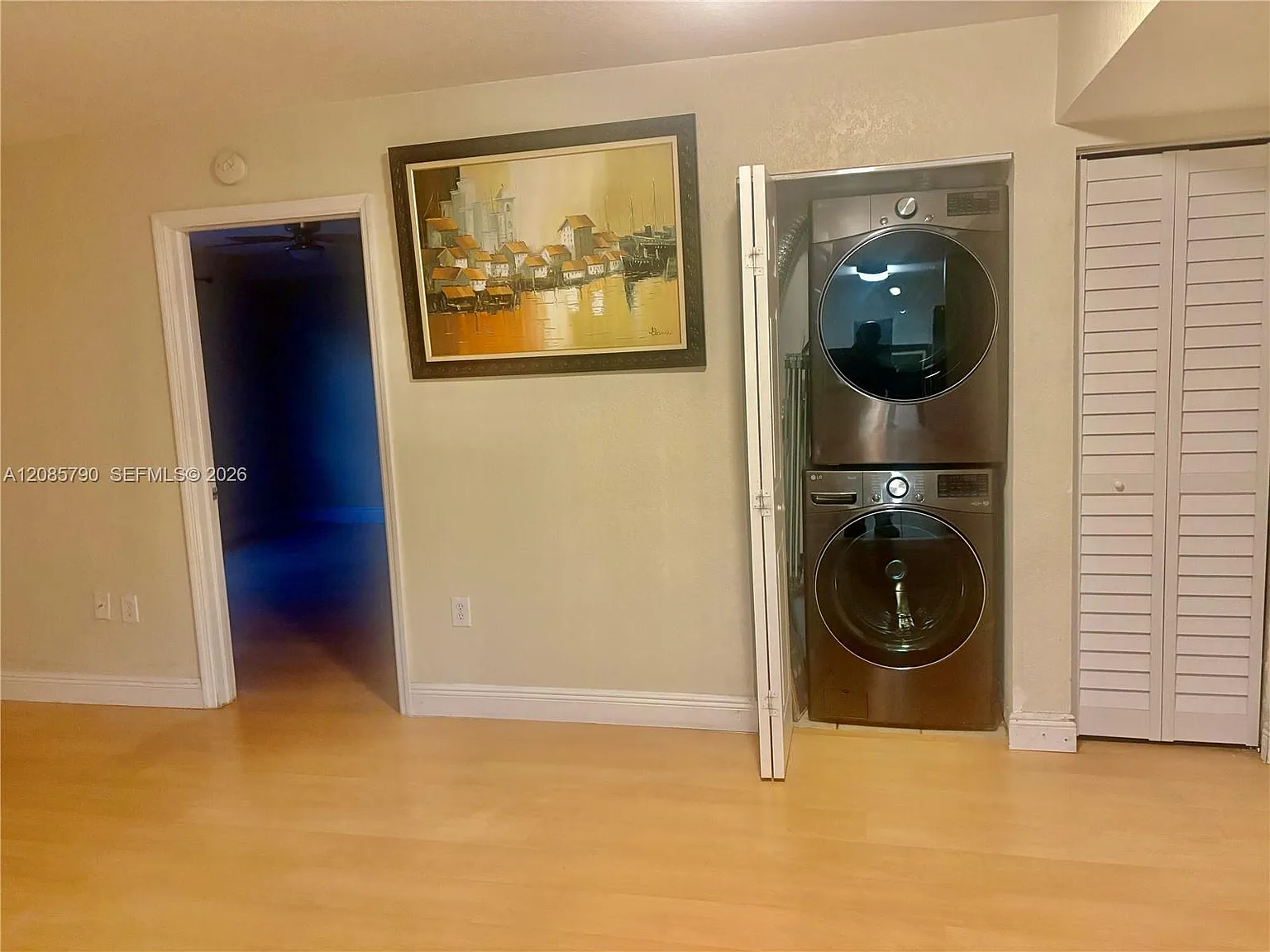 Seybold Pointe Condo — Photo 3
