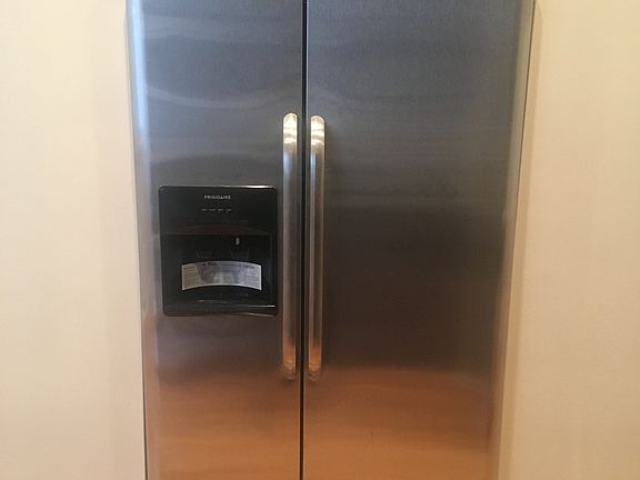 3rd image of 6345 S Woodlawn Ave #2