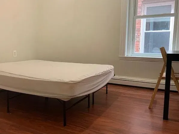 5 Mark St APT 2, Boston, MA 02130